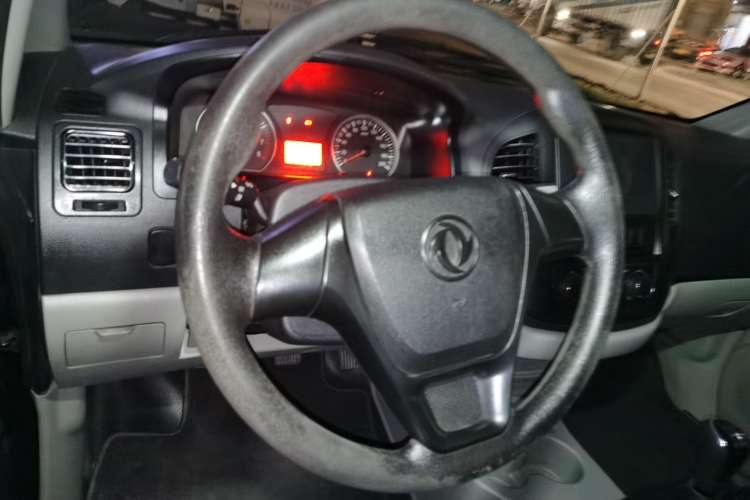 Used FORTHING Lingzhi 2018 V3L 1.6L 2-Seat Logistics Version Steering Wheel