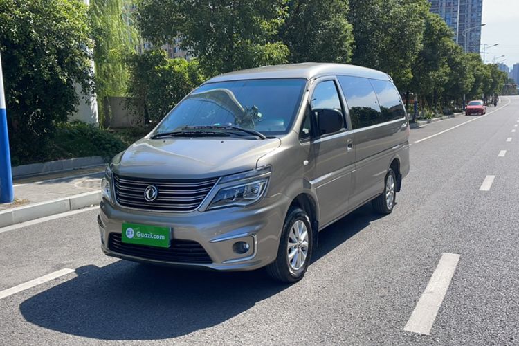 Used FORTHING Lingzhi 2018 M5L 1.6L 7-Seater Luxury Model Exterior 5