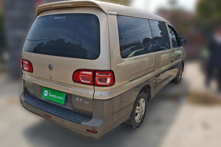 Used FORTHING Lingzhi 2018 M3L 1.6L 7-Seater Comfort Model Exterior 5