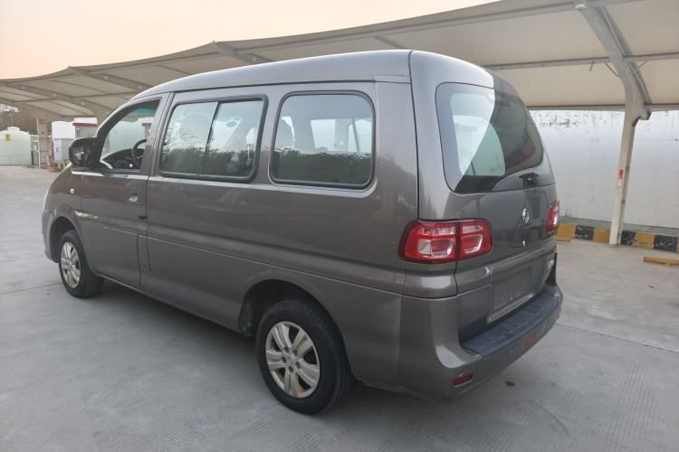 Used FORTHING Lingzhi 2018 M3 1.5L 5-Seat Base Model Exterior 8