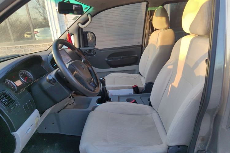 Used FORTHING Lingzhi 2018 M3 1.5L 5-Seat Base Model Left Front Seat
