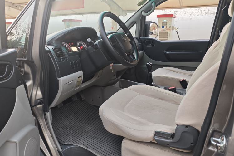 Used FORTHING Lingzhi 2018 M3 1.5L 5-Seat Base Model Left Front Seat