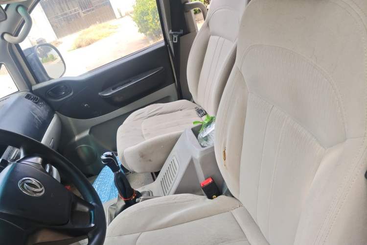 Used FORTHING Lingzhi 2018 M3L 1.6L 7-Seater Comfort Model Left Front Seat