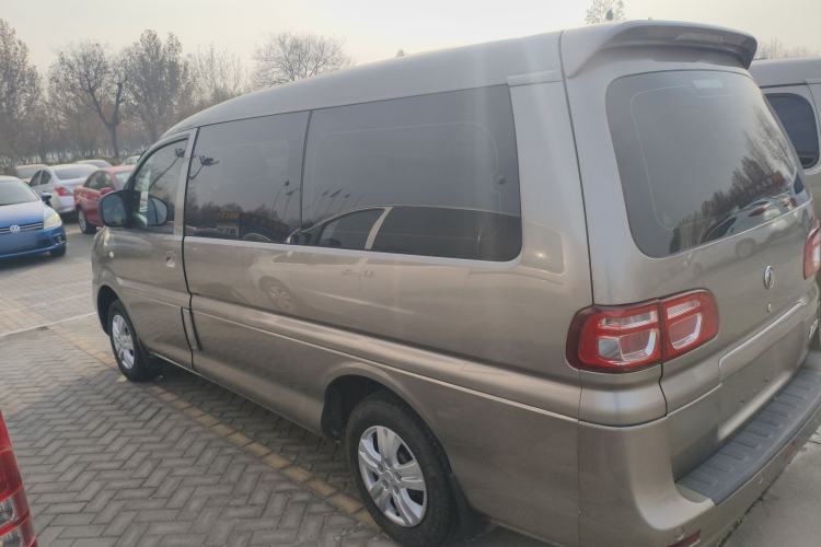 Used FORTHING Lingzhi 2018 M5L 1.6L 7-Seater Comfort Model Left Side