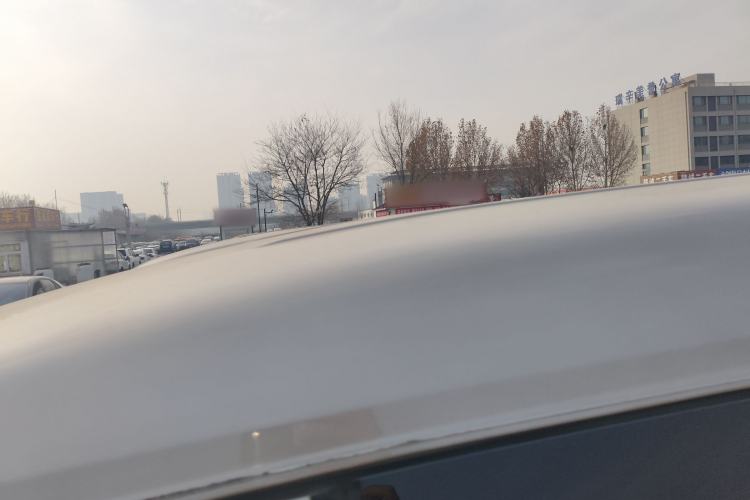 Used FORTHING Lingzhi 2018 M5L 1.6L 7-Seater Comfort Model Roof