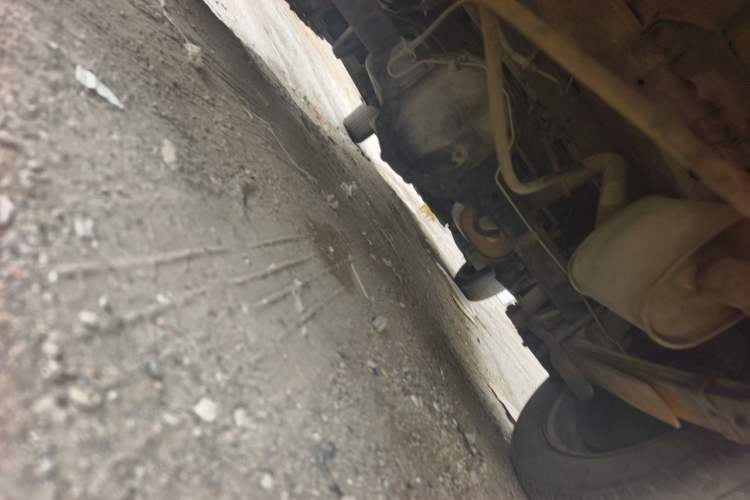 Used FORTHING Lingzhi 2018 M3 1.5L 5-Seat Base Model Chassis Rear