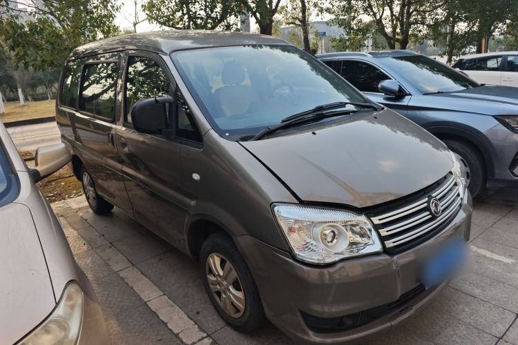 Used FORTHING Lingzhi 2018 M3 1.5L 7-Seater Standard Model Exterior 2