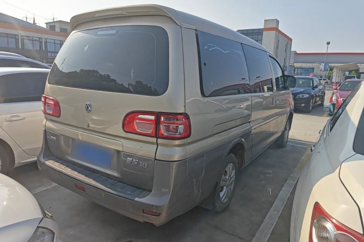 Used FORTHING Lingzhi 2018 M3 1.6L 7-Seater Comfort Model Exterior 5