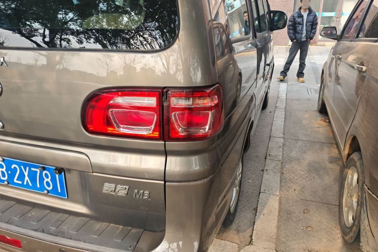 Used FORTHING Lingzhi 2018 M3 1.5L 7-Seater Standard Model Exterior 6