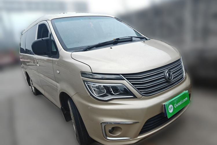 Used FORTHING Lingzhi 2018 M5L 1.6L 7-Seater Luxury Model Front Right 45 Deg
