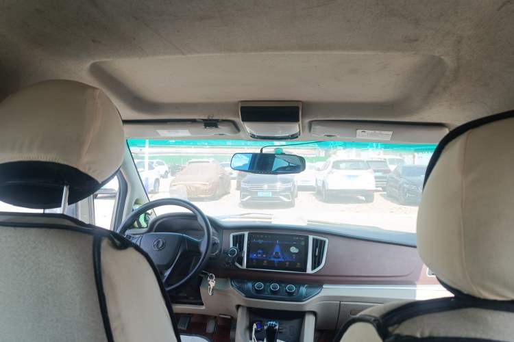 Used FORTHING Lingzhi 2018 M5L 1.6L 7-Seater Comfort Model Headliner