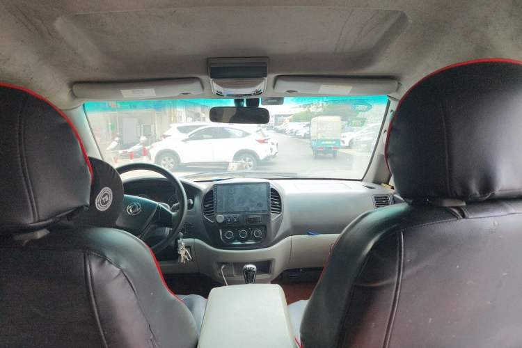 Used FORTHING Lingzhi 2018 M3 1.6L 7-Seater Comfort Model Headliner