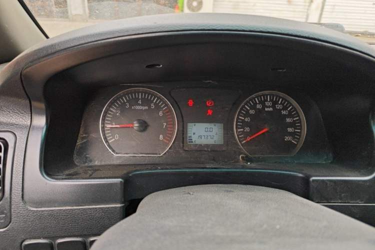 Used FORTHING Lingzhi 2018 M3 1.6L 7-Seater Comfort Model Instrument Cluster