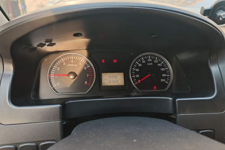 Used FORTHING Lingzhi 2018 M3 1.5L 7-Seater Standard Model Instrument Cluster