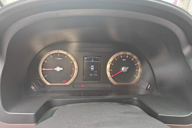 Used FORTHING Lingzhi 2018 M5L 1.6L 7-Seater Luxury Model Instrument Cluster