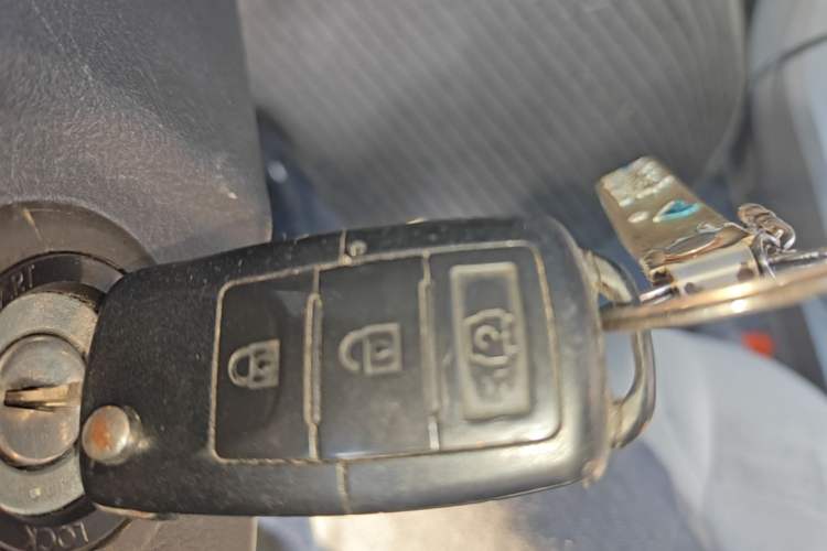 Used FORTHING Lingzhi 2018 M3 1.6L 7-Seater Comfort Model Interior 1