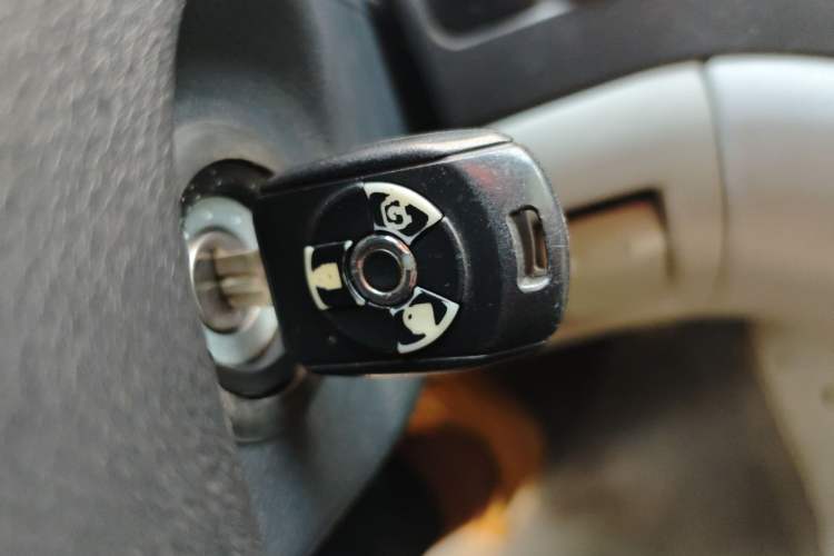 Used FORTHING Lingzhi 2018 M3 1.5L 7-Seater Standard Model Interior 1