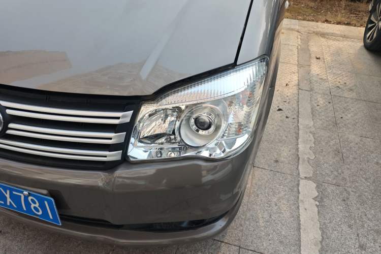 Used FORTHING Lingzhi 2018 M3 1.5L 7-Seater Standard Model Left Front Headlight
