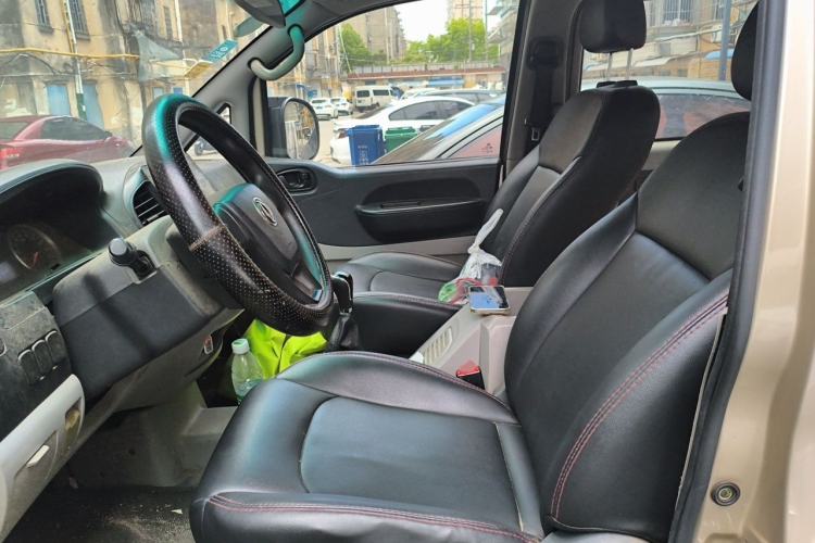 Used FORTHING Lingzhi 2018 M3L 1.6L 7-Seater Comfort Model Left Front Seat