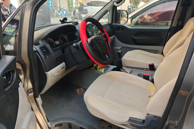 Used FORTHING Lingzhi 2018 M3 1.5L 7-Seater Standard Model Left Front Seat