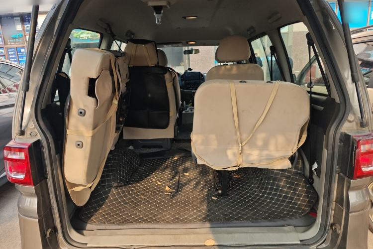 Used FORTHING Lingzhi 2018 M3 1.5L 7-Seater Standard Model Trunk