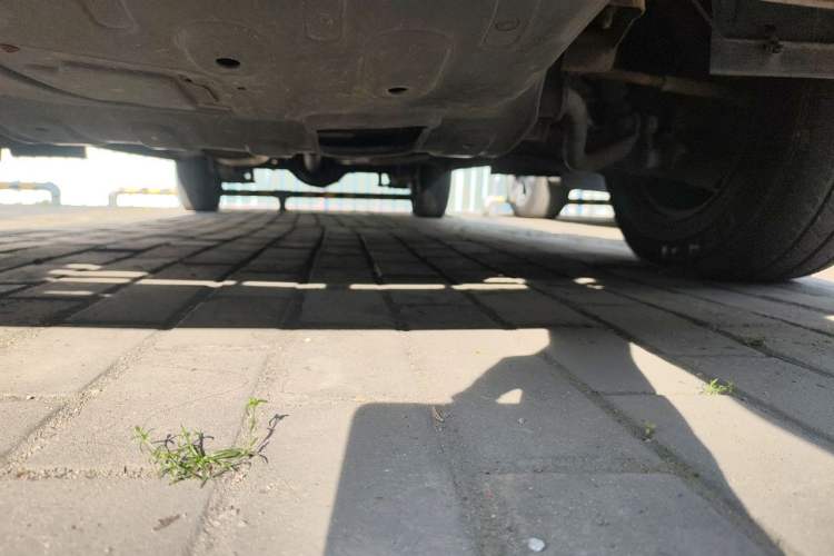 Used FORTHING Lingzhi 2018 M3 1.6L 7-Seater Comfort Model Chassis Front