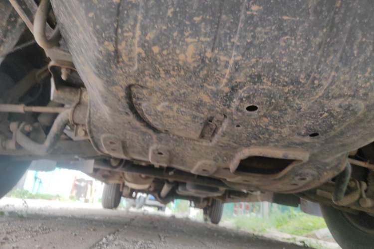 Used FORTHING Lingzhi 2018 M3 1.6L 7-Seater Comfort Model Chassis Front