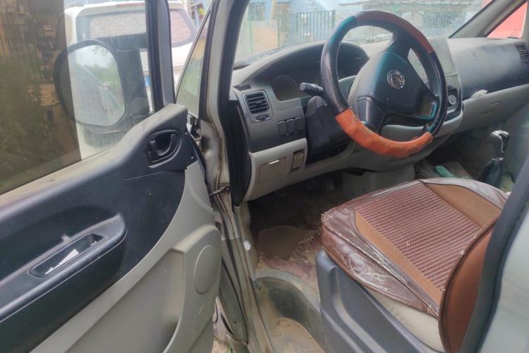 Used FORTHING Lingzhi 2018 M3 1.6L 7-Seater Comfort Model Driver Seat