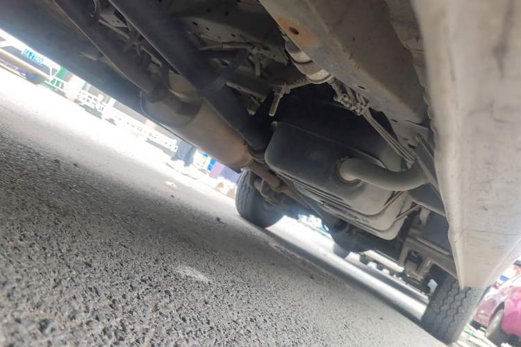 Used FORTHING Lingzhi 2018 M5L 1.6L 7-Seater Comfort Model Chassis Front Left