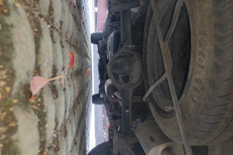 Used FORTHING Lingzhi 2018 M3 1.5L 5-Seat Base Model Chassis Rear