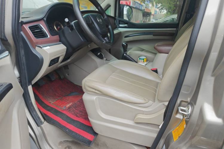 Used FORTHING Lingzhi 2018 M5L 1.6L 7-Seater Luxury Model Driver Seat