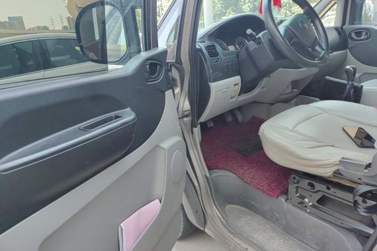 Used FORTHING Lingzhi 2018 M3 1.5L 5-Seat Base Model Driver Seat