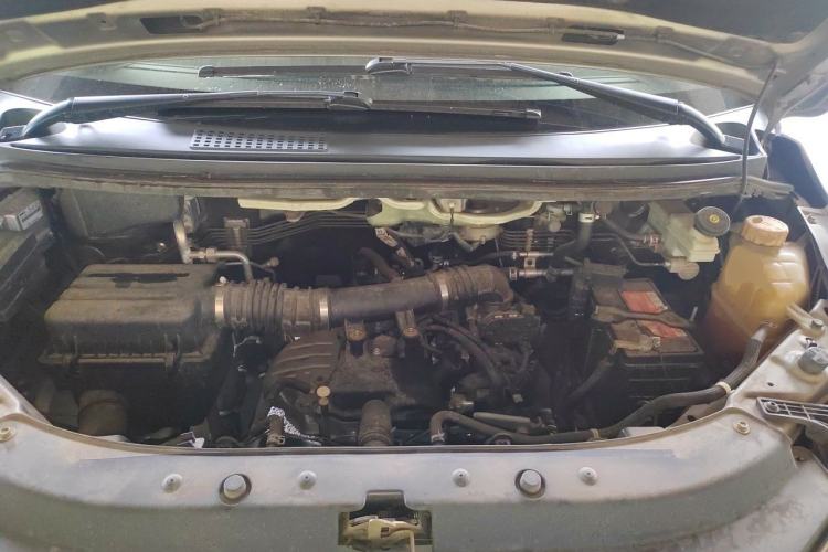 Used FORTHING Lingzhi 2018 M5L 1.6L 7-Seater Luxury Model Engine Bay