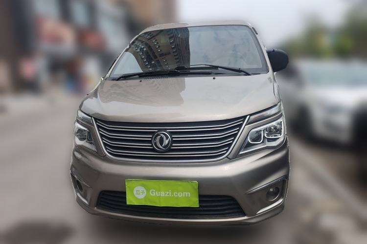 Used FORTHING Lingzhi 2018 M5L 1.6L 7-Seater Comfort Model Front