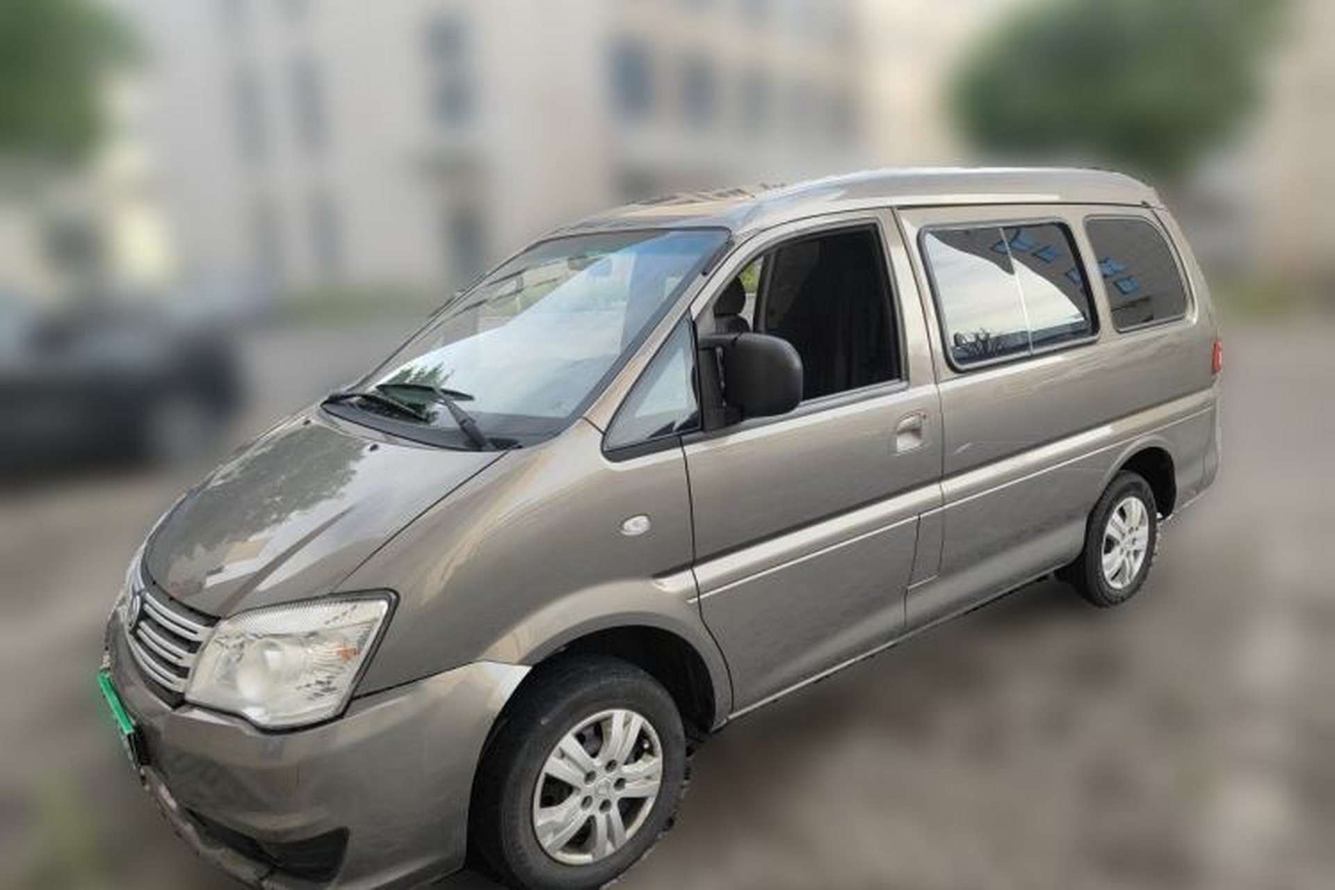 Used FORTHING Lingzhi 2018 M3 1.5L 5-Seat Base Model Front Left 45 Deg
