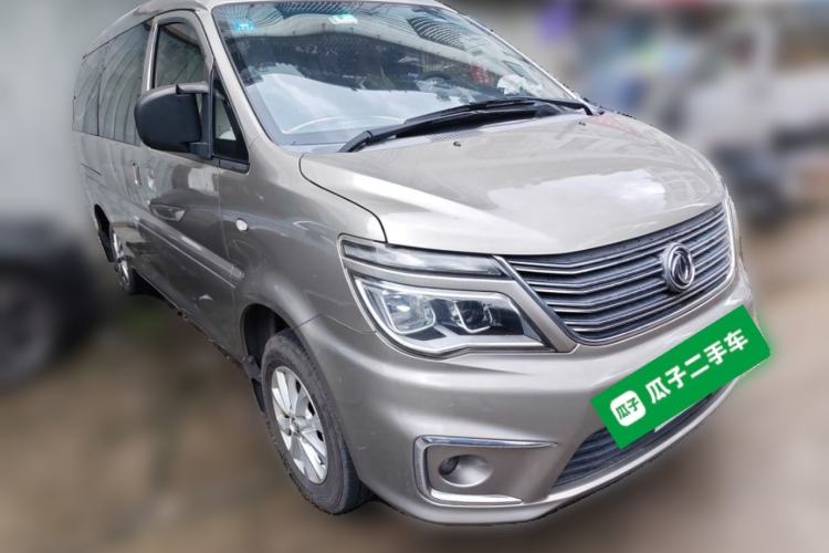 Used FORTHING Lingzhi 2018 M5L 1.6L 7-Seater Luxury Model Front Right 45 Deg