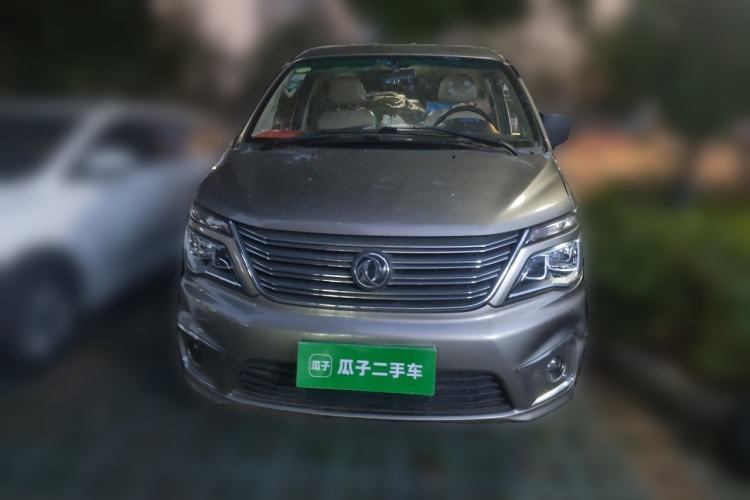 Used FORTHING Lingzhi 2018 M5L 1.6L 7-Seater Luxury Model Front