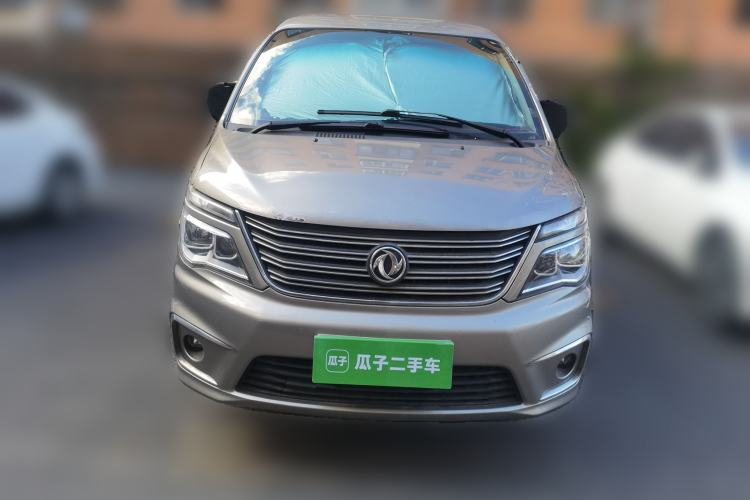 Used FORTHING Lingzhi 2018 M5L 1.6L 7-Seater Luxury Model Front