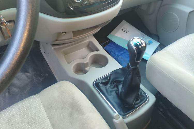 Used FORTHING Lingzhi 2018 V3L 1.6L 2-Seat Logistics Version Gear Lever