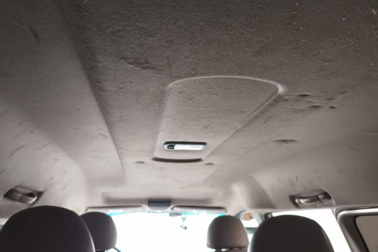 Used FORTHING Lingzhi 2018 M5L 1.6L 7-Seater Luxury Model Headliner