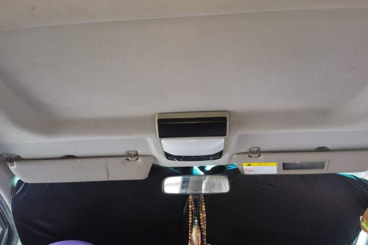 Used FORTHING Lingzhi 2018 M5L 1.6L 7-Seater Luxury Model Headliner