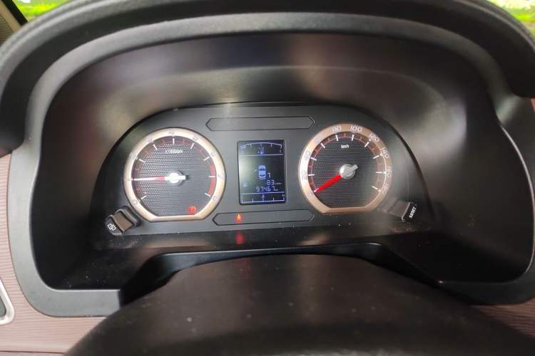 Used FORTHING Lingzhi 2018 M5L 1.6L 7-Seater Luxury Model Instrument Cluster