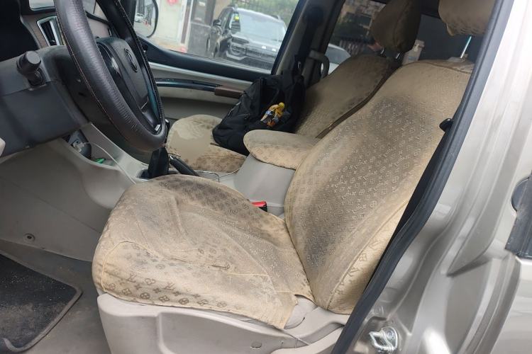 Used FORTHING Lingzhi 2018 M5L 1.6L 7-Seater Comfort Model Left Front Seat
