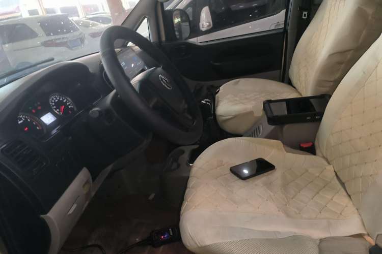 Used FORTHING Lingzhi 2018 M3 1.6L 7-Seater Comfort Model Left Front Seat