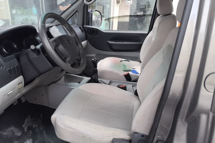 Used FORTHING Lingzhi 2018 M3 1.5L 5-Seat Base Model Left Front Seat