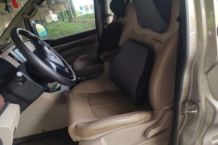 Used FORTHING Lingzhi 2018 M5L 1.6L 7-Seater Luxury Model Left Front Seat