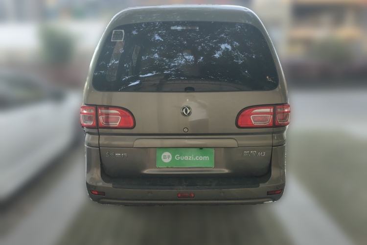 Used FORTHING Lingzhi 2018 M3 1.5L 5-Seat Base Model Rear