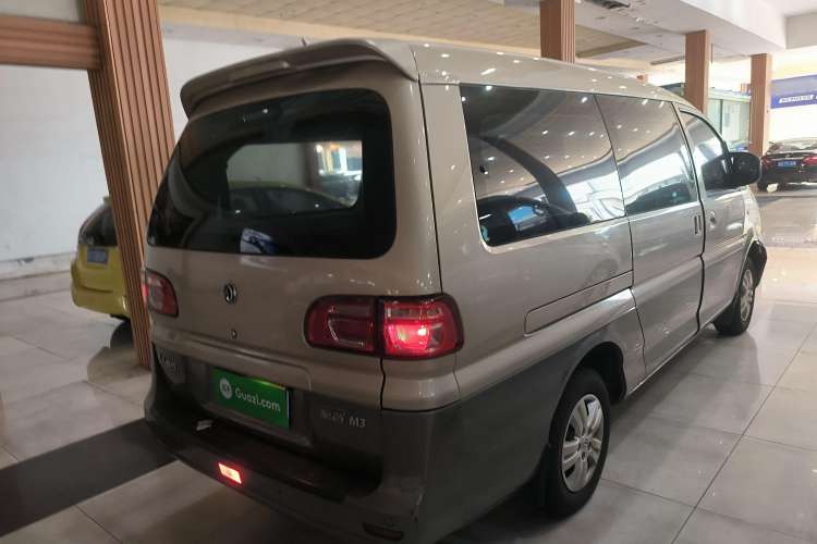 Used FORTHING Lingzhi 2018 M3 1.6L 7-Seater Comfort Model Rear Right 45 Deg