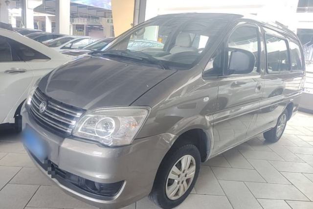 Ojetý FORTHING Lingzhi 2018 M3 1.5L 7-Seater Standard Model