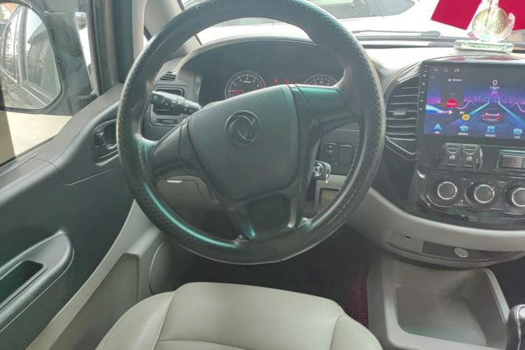 Used FORTHING Lingzhi 2018 M3 1.5L 5-Seat Base Model Steering Wheel
